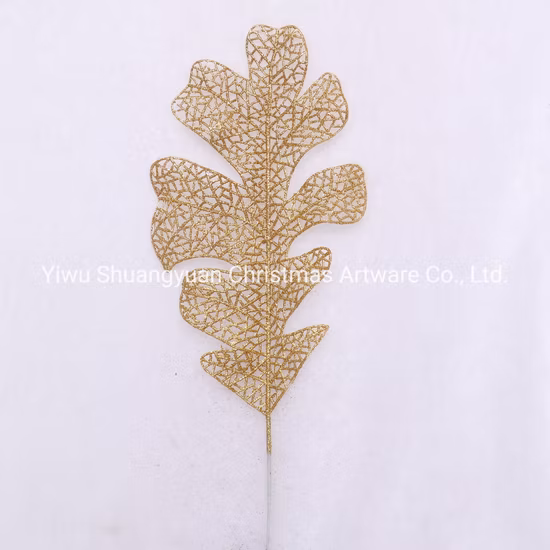 크리스마스 장식용 반짝이가 달린 황금 장식 크리스마스 트리 가지